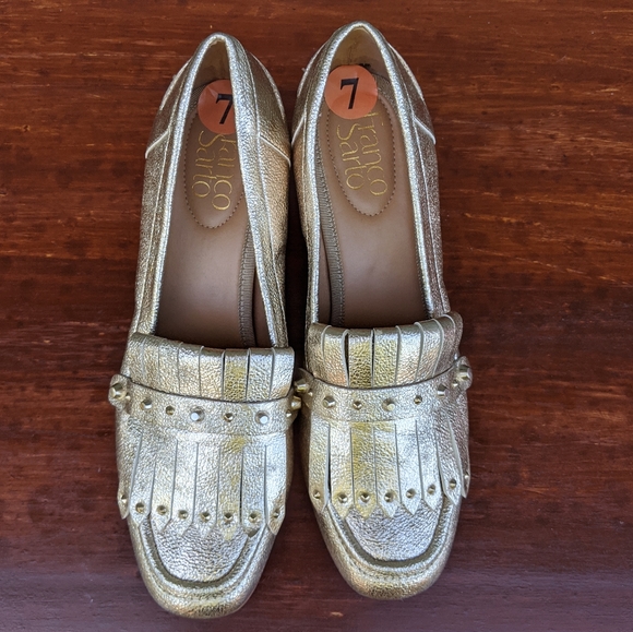 Franco Sarto metallic gold Lauryn loafers - Picture 2 of 8